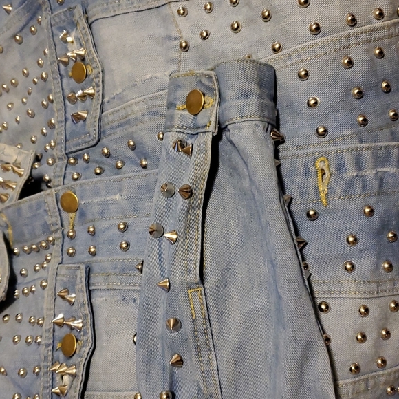 Studded Distressed Denim Jacket - Picture 8 of 8